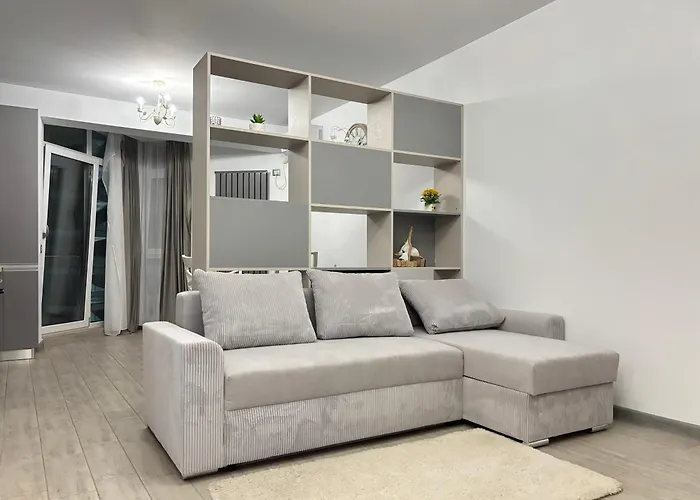 Alezzi Fancy By The Pool And Apartment *